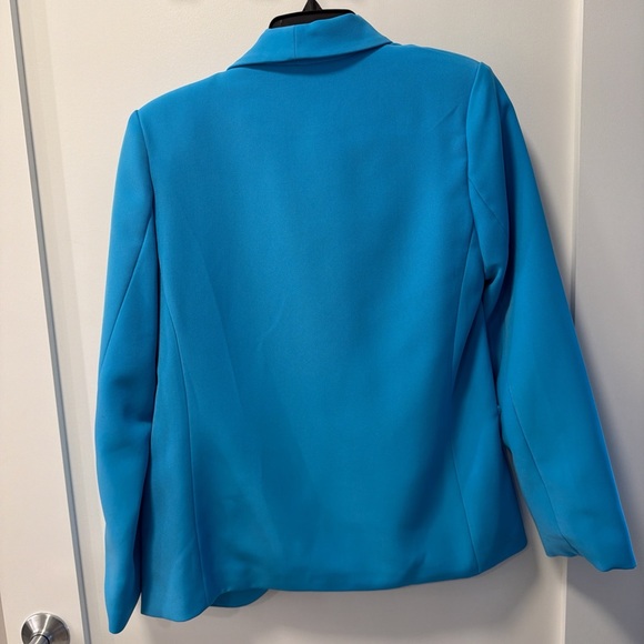 Elegant Blue Women's Jumpsuit - Picture 3 of 5